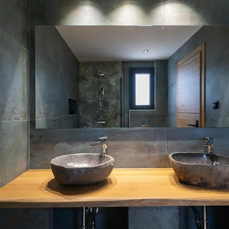 5 By Gd شقة لايميناس